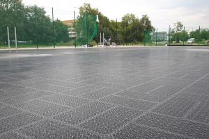 Boiska - o nawierzchni poliuretanowej