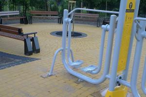 Place zabaw i siłownie zewnętrzne