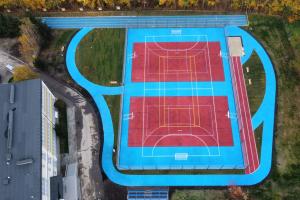 Boiska - o nawierzchni poliuretanowej